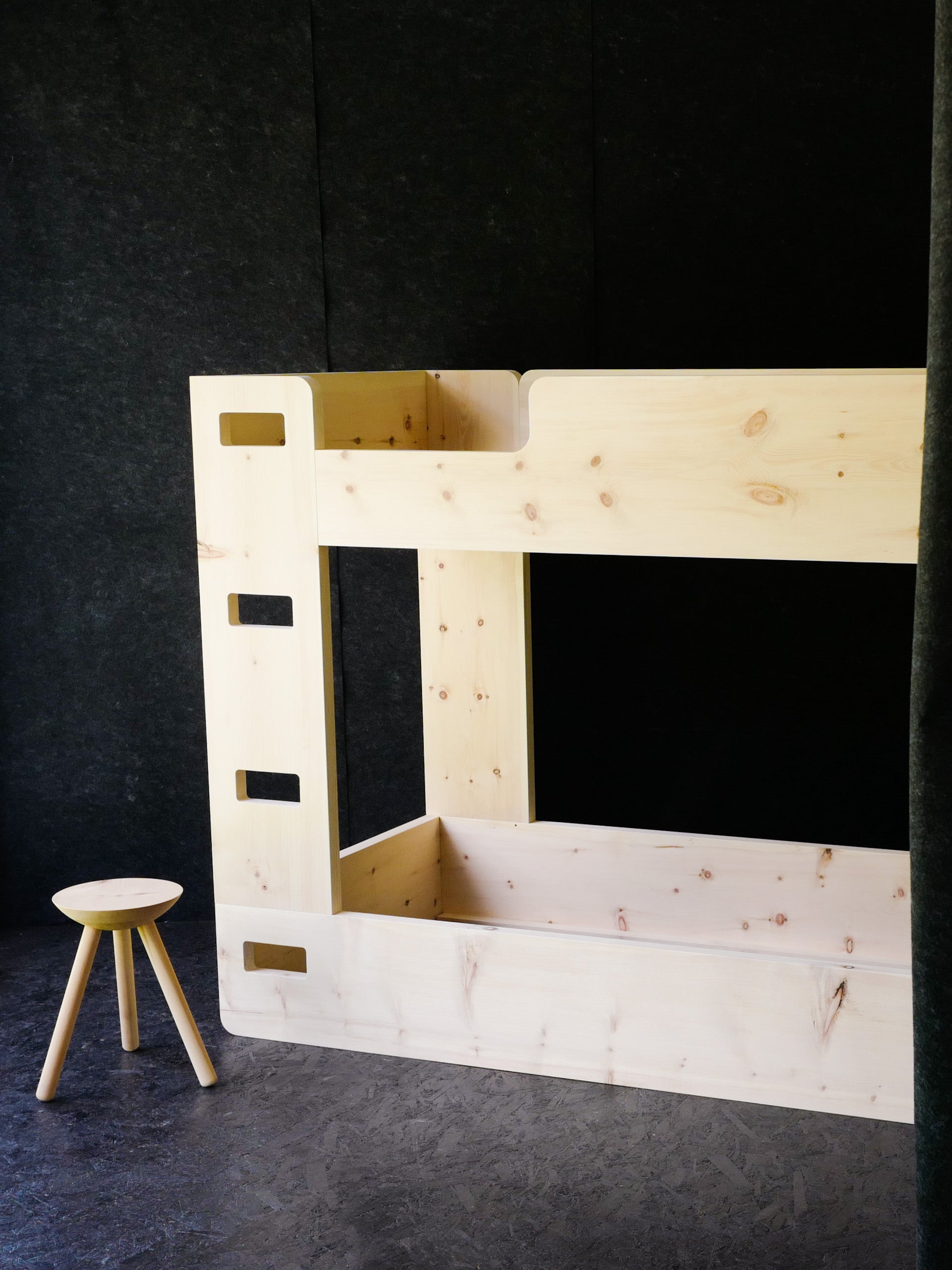 Arven­holz Kajüten­bett «Doppel­decker»