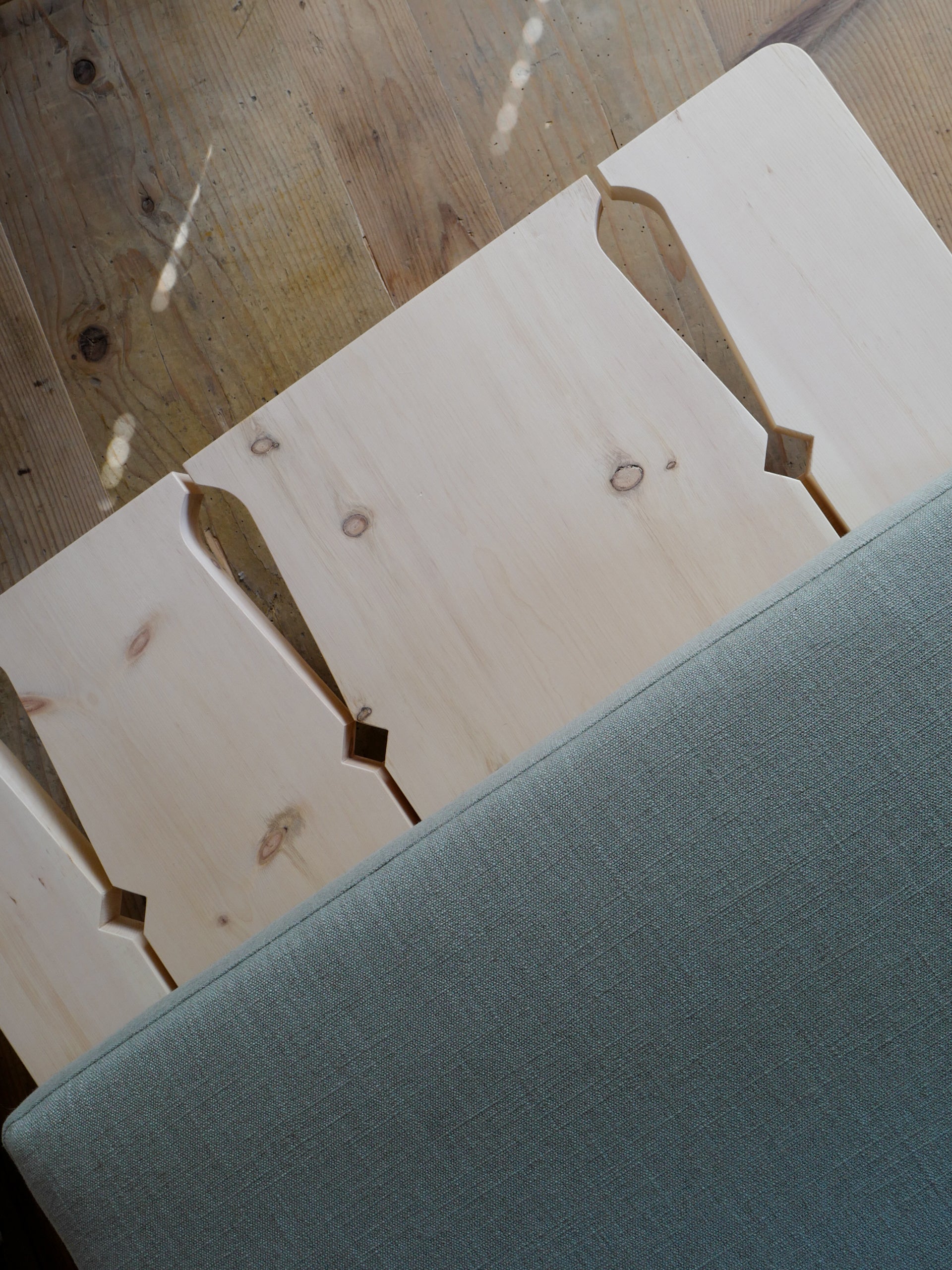 Arven­holz Daybed «Posetta»