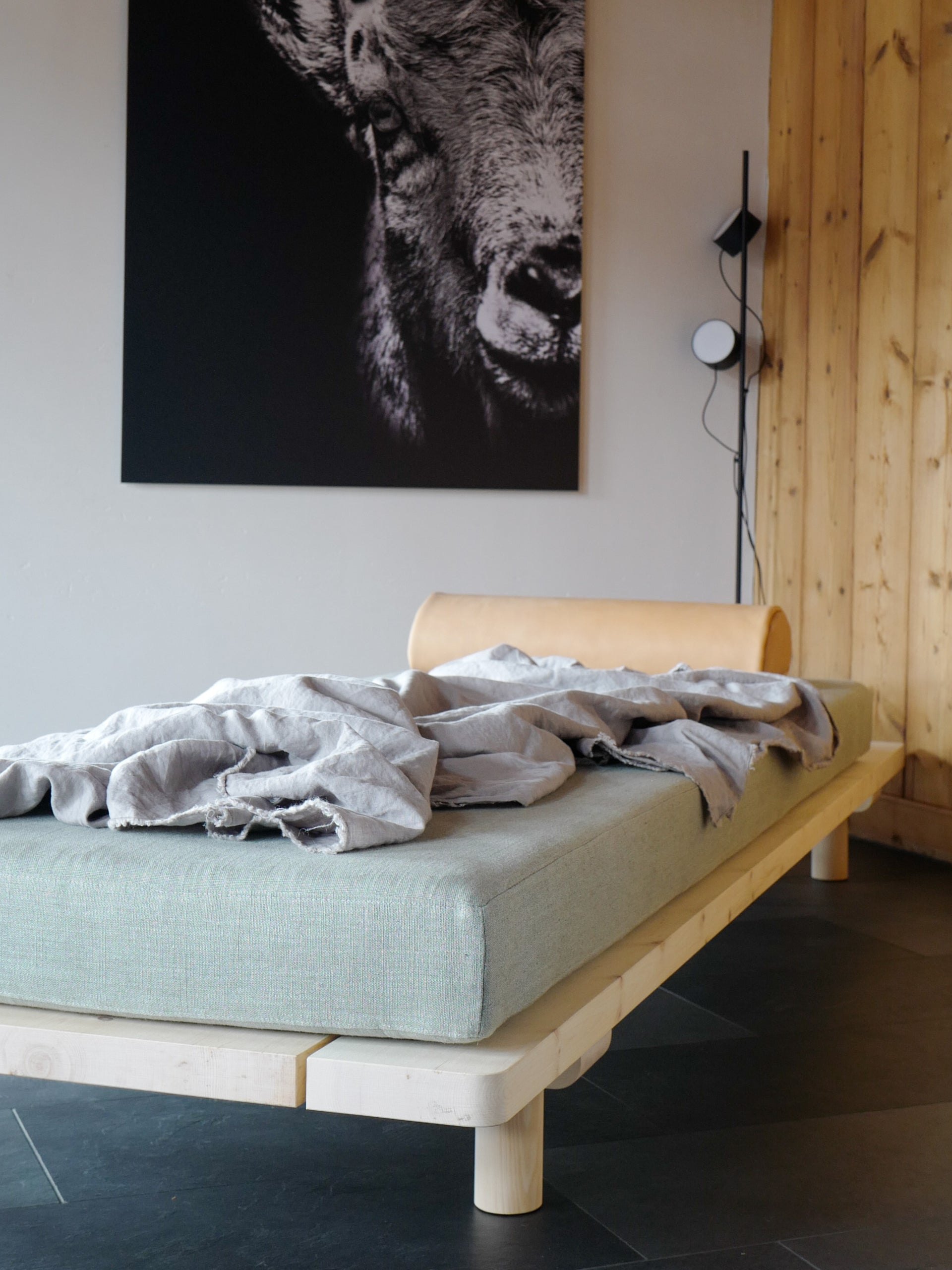 Arven­holz Daybed «Posetta»