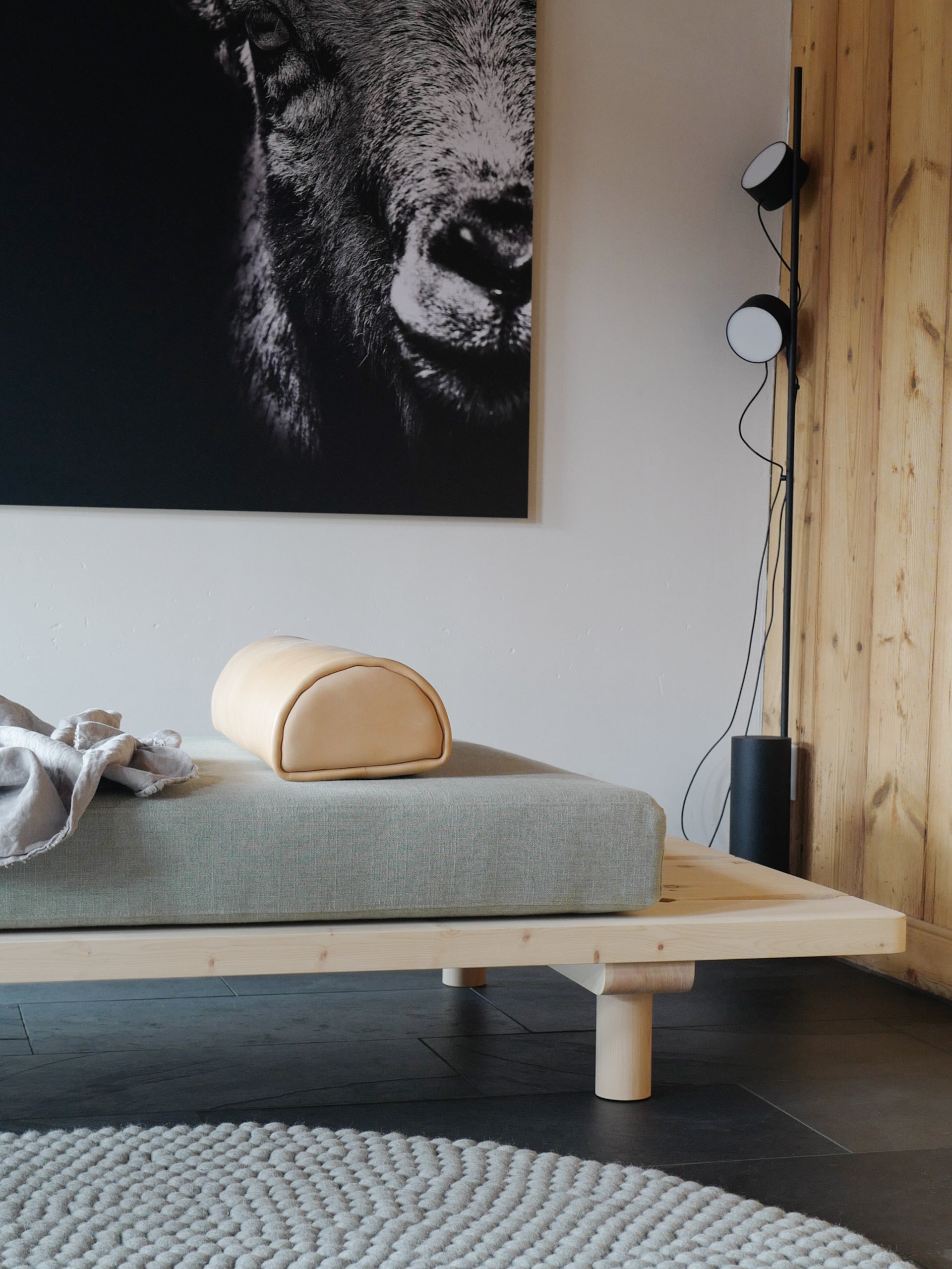 Arven­holz Daybed «Posetta»