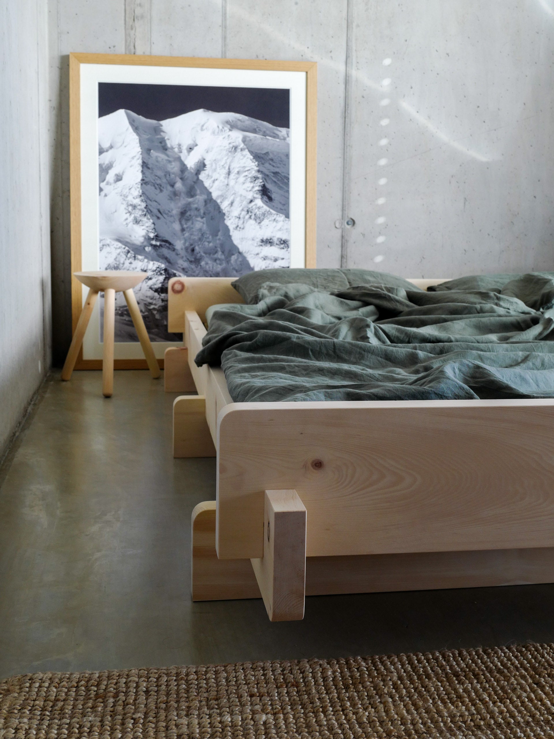 Arven­holz Bett «Wolke 7»
