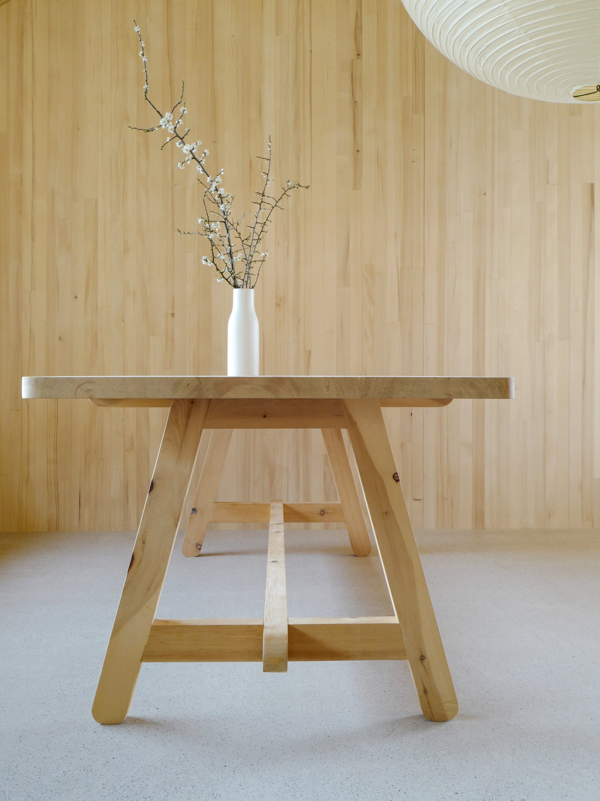 Arven­holz Tisch «Alpine modern»
