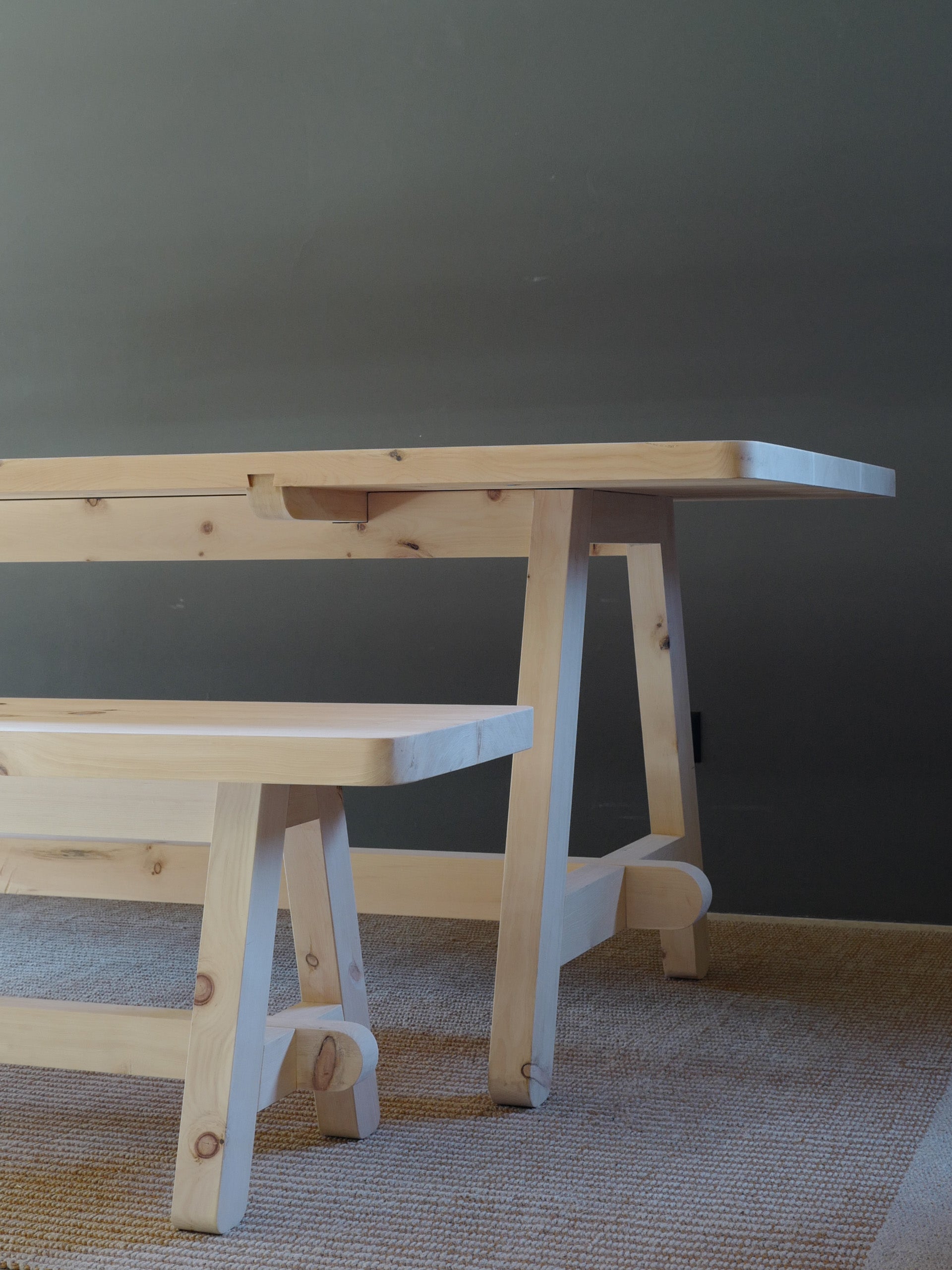 Arven­holz Sitzbank «Alpine modern»