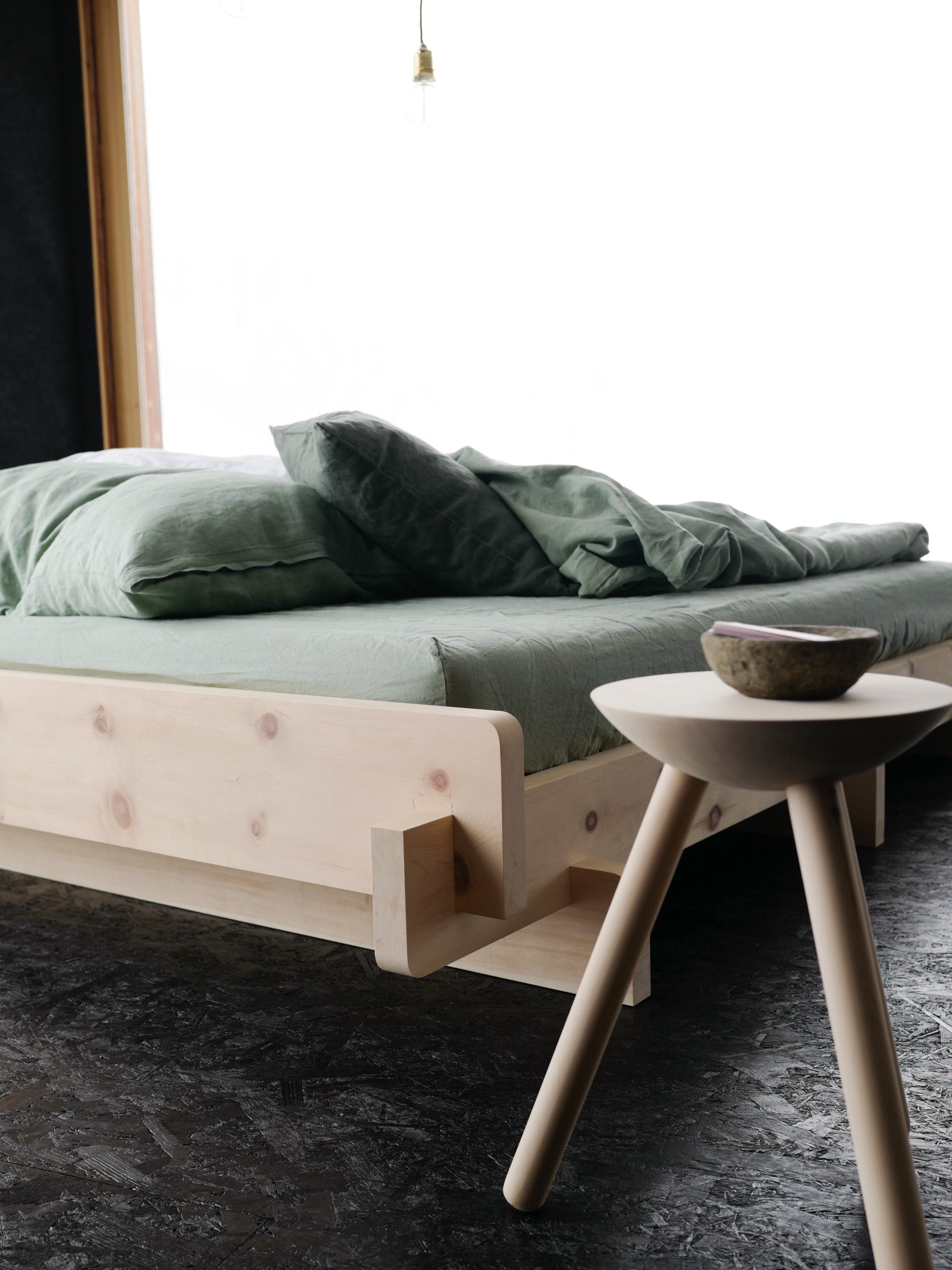Arven­holz Bett «Wolke 7»