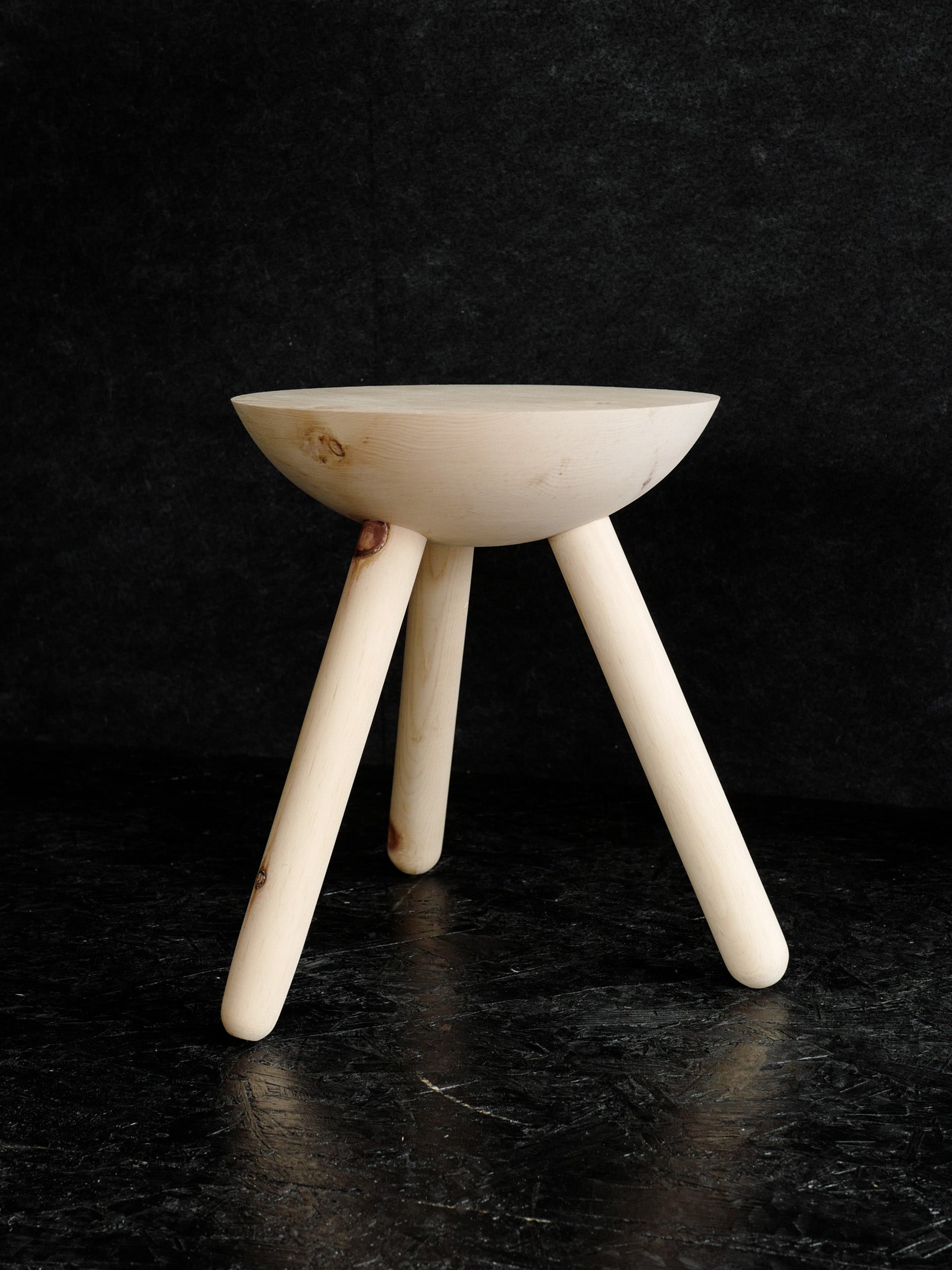 Arven­holz Hocker «Milk to go»